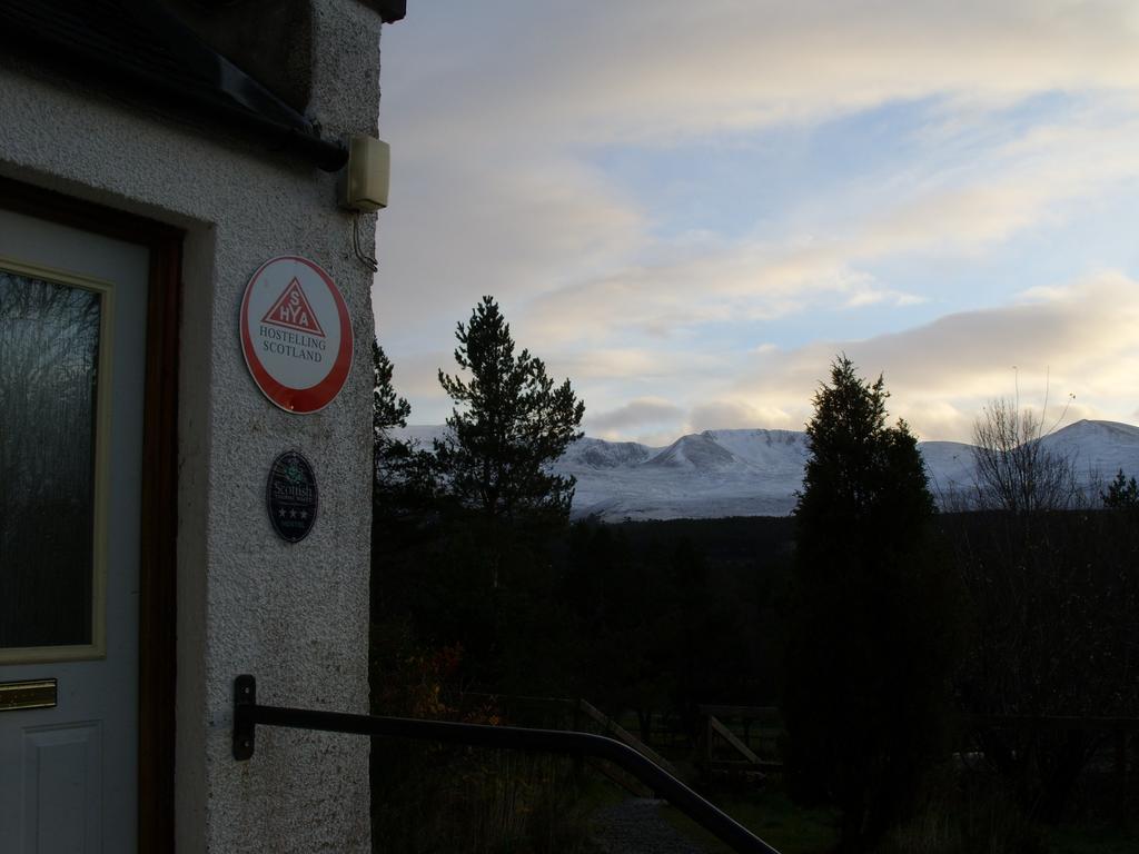Cairngorm Lodge Youth Hostel Loch Morlich Exterior foto